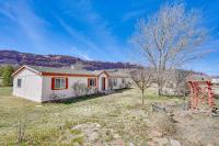 Moab Home with Patio - Near Arches National Park! - Bed and Breakfast Moab