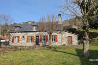L'Oustal dé l'Adrienne é Jean , Gite de campagne au pied des montagnes - B&B Tournemire