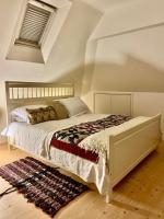 Pluto House - B&B Kent