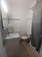 Studio classé 2 étoiles, à 200m de la plage de Nauzan parking gratuit - Chambres d’hôtes Vaux-sur-Mer