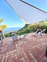 Deluxe Zimmer (2 Erwachsene & 1 Kind)