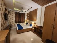 B&B New Delhi - Hotel Arina Inn - Bed and Breakfast New Delhi