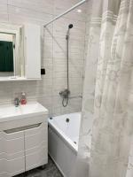 Комфортная кухня-студия в ЖК Еламан - Ferienwohnung Almaty
