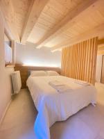 B&B Courmayeur - Courmayeur Junior Suite by SupaStays - Bed and Breakfast Courmayeur