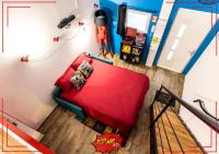 LOFT "POP ART 50's" - Cinéma rétroprojecteur - WIFI Fibre - Borne arcade 5000 jeux - Réalité virtuelle - 2 lits doubles -IDÉAL PROFESSIONNEL & FAMILLE à Saint Etienne - Chambres d'hôtes Saint-Étienne