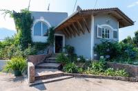 Serene Seaside Bliss - Lush & Secluded Garden Oasis - Chambres d’hôtes Kalamata