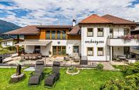 B&B Ladis - Appartements Am Burgsee - Bed and Breakfast Ladis