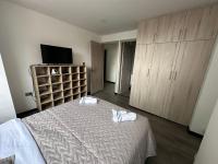 Hermoso apartamento, capacidad 8 personas - B&B