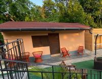 Babér Apartmanház Balatonakarattya - Ferienwohnung