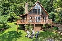 Family Fun Cabin on Bluff Mountain-Hot Tub & Game Room - Chambres d'hôtes Sevierville