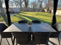 Peaceful 4BDRM Home 5mins to Clifton Hill - B&B