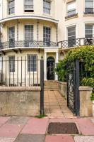 Stylish 2-bed garden apartment - B&B