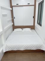 Standard Double Room with Shared Bathroom