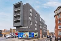Lift & free parking, modern 1 bed flat in Shoreditch next to train station - B&B Londra