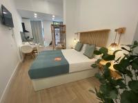 Monolocale con Divano-Letto