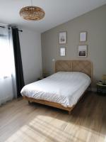 VILLA JAVAL à Ares pour 8 personnes - B&B