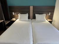 Standard Room - 3 Single Beds