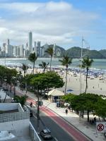 Edifício Frente Mar Apto lateral - B&B Balneário Camboriú