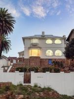 Kalimera Beach House - B&B