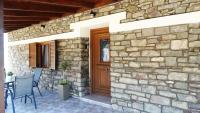 B&B Embonas - ΕΣΤΙΑ (ESTIA) - Bed and Breakfast Embonas