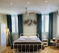 Louisa's Studio - Chambres d’hôtes Grevedianá