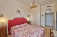 Apartamento de 2 dormitorios con terraza