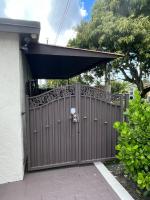 cozy studio apartment with private entrance and patio - B&B