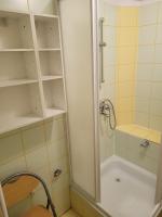 Chambre Triple avec Salle de Bains Privative