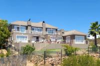 Clanwilliam Waterside Villa - Chambres d’hôtes