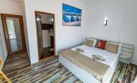Doppelzimmer mit Balkon (2 Erwachsene + 1 Kind)
