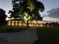 ORANGERIE de CHATEL-Selection FIGARO & ELLE Magazine - B&B