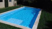 Jolie villa provençale avec piscine et vue mer - B&B