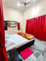 B&B Ayodhya - 2 Bedroom Suite on Ground Floor Ayodhya - Bed and Breakfast Ayodhya