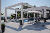 White House Radac Peja - Bed and Breakfast