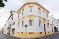 Canto do Atlantico - City Centre with Air Conditioning, Private Garage and Outdoor Patio - B&B Ponta Delgada