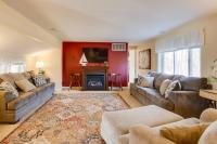 Chautauqua Lake Access: Waterfront Cottage w/ Dock - Chambres d'hôtes Mayville