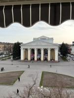 Апартаменти VIP з видом на Театр - Мережа HELEN - Chambres d’hôtes Poltava
