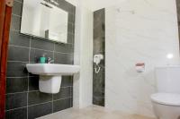 Zweibettzimmer mit eigenem Bad