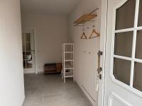moderne 2-Zimmer-Wohnung mit überdachter Terrasse - B&B Tönnhausen