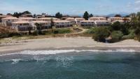 T3 Corse vue mer. pieds dans l'eau N164 - B&B Linguizzetta