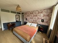 Doppelzimmer mit Gartenblick