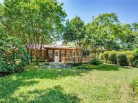 Sunny & Spacious House - Perfectly located for quick access to all of DFW - Bed and Breakfast