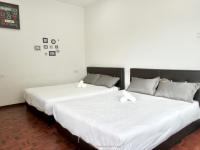 Ipoh Cozy Homestay for 10-13pax - B&B Ipoh