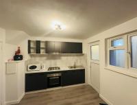 9 probyn close - B&B
