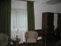 Luxury Triple Room