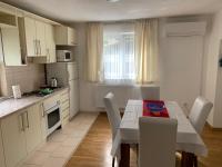 B&B Sarajevo - Apartment Dzeni - Bed and Breakfast Sarajevo