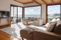 Buttons By The Beach - beach house on King Island - B&B Yambacoona
