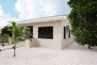 VILLA Arte - just minutes from Mambo & Pietermaai - B&B Willemstad