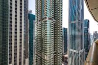 Modern 1BR Apartment in Elite Residences, Dubai Marina by Deluxe Holiday Homes - Chambres d'hôtes Dubaï