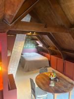 Double Room with Shared Toilet